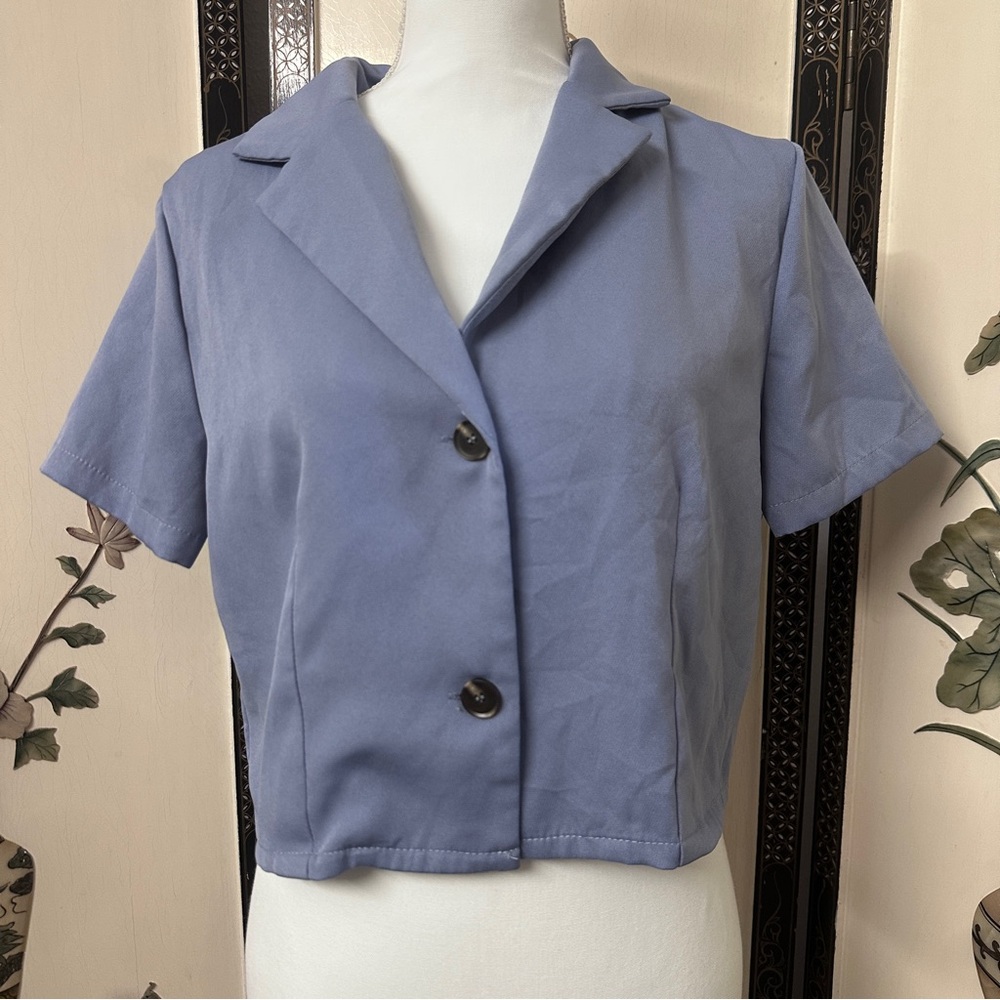 Women's Short Sleeve Button Down Shirt in Light Blue
